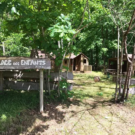 Camping Castels Chateau De Chanteloup Kamp alanı Sillé-le-Philippe
