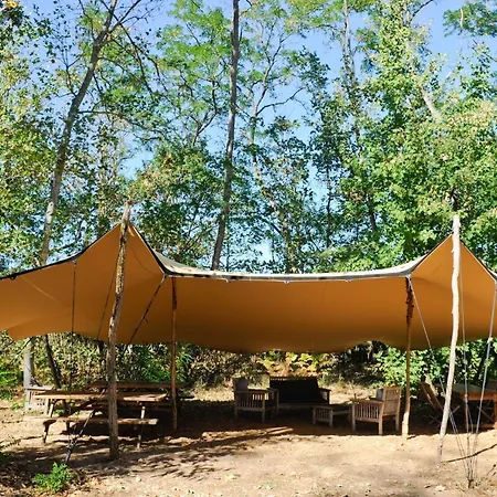 Camping Castels Chateau De Chanteloup *